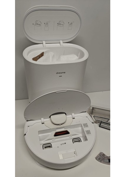 D10 Plus Istasyonlu Robot Süpürge D1001-1 ( 2.el Ürün ) modelleri