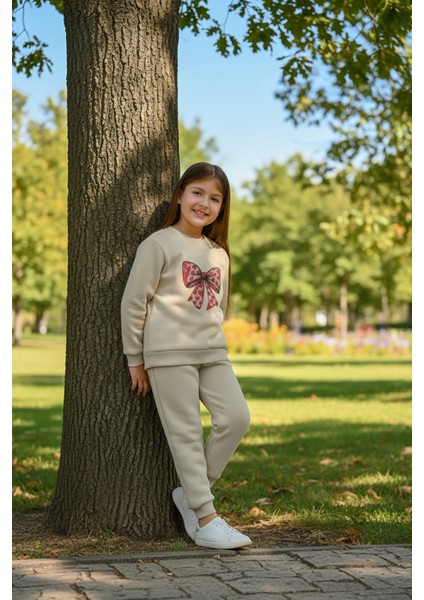 Kız Çocuk 3 Iplik Içi Şardonlu Alt Üst Eşofman Takımı Kurdele Baskılı modelleri