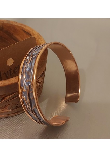 El Yapımı Buruşuk Desenli Bakır Bilezik - Üsküp Rüya Koleksiyonu