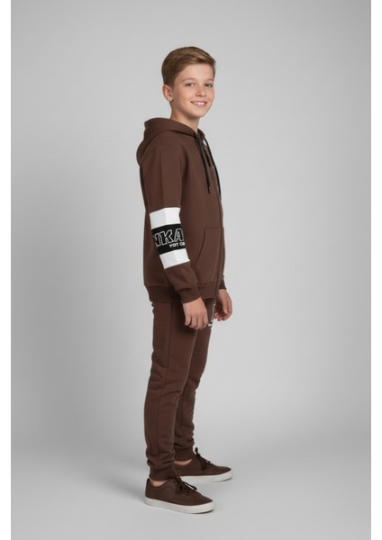 Çocuk Kahverengi Baskılı Fermuarlı Eşofman Takımı fırsatları