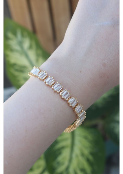 Vip Seri Pirinç Zirkon Taşlı Gold Renk Kare Su Yolu Model Bileklik fiyatları