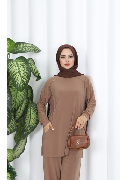 Cepli Sandy Pantolonlu Takım fırsatları