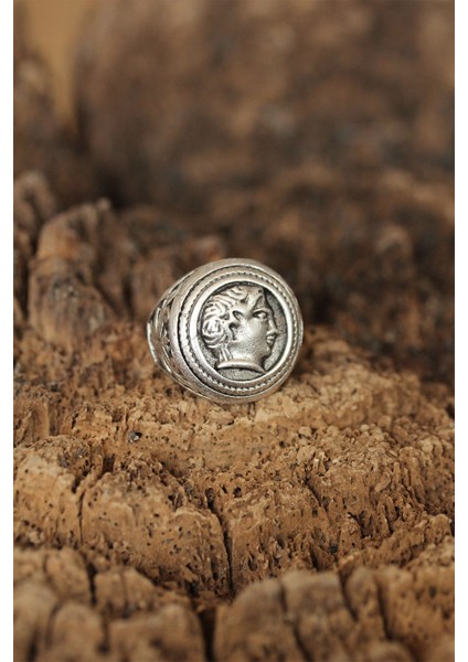 Sezar Figürlü Ayarlanabilir Erkek Yüzük