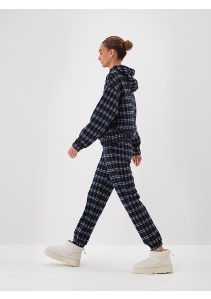 Kadın Lacivert Esnek Dokulu Oversize Sweatshirt