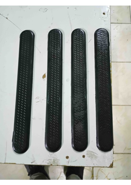 30X30 Iç Mekan Desenli Hissedilebilir Bantlı Kılavuz Yüzey