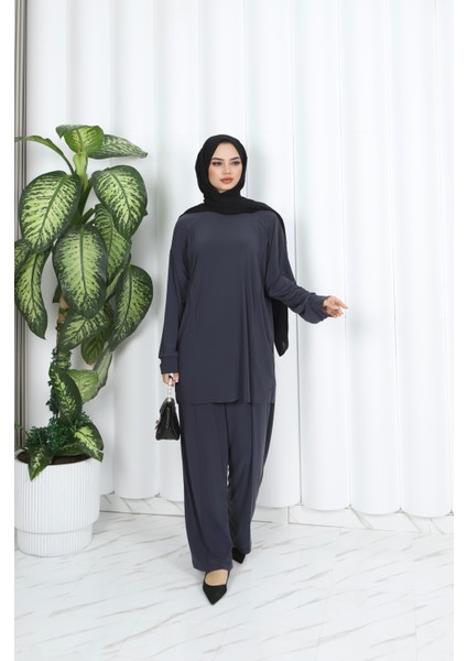 Cepli Sandy Pantolonlu Takım modelleri