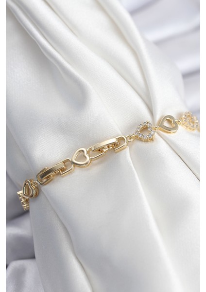 Pirinç Vıp Seri Gold Renk Sıralı Kalp Model Kadın Bileklik fiyatları