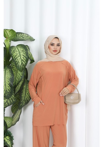 Cepli Sandy Pantolonlu Takım modelleri