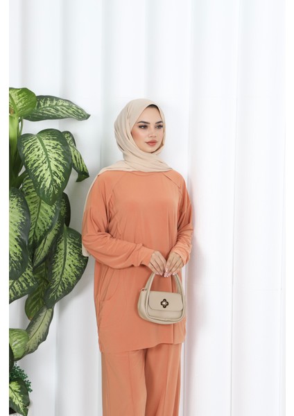 Cepli Sandy Pantolonlu Takım fırsatları