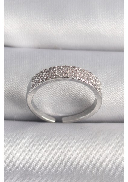 Pirinç Gümüş Renk Zirkon Taşlı Vıp Seri Kadın Yüzük - Lisinya