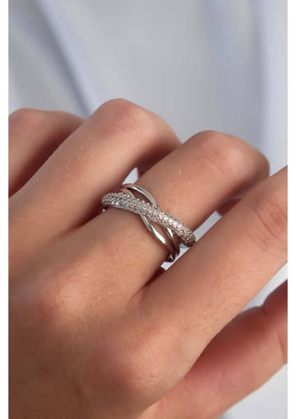 Pirinç Ayarlamalı Gümüş Renk Zirkon Taşlı Çapraz Görünüm Yüzük - Lisinya fiyatları