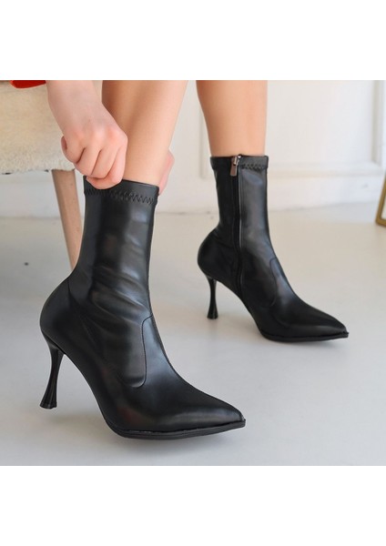 Moert Siyah Cilt Streç Topuklu Bot - Lisinya fırsatları