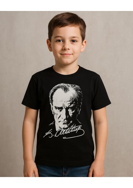 Atatürk Baskılı Çocuk Tshirt