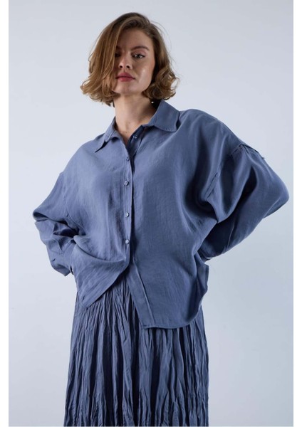 Kadın Indigo Mavi Oversize Gömlek | Düşük Omuzlu Cep Detaylı | Rahat Kalıp