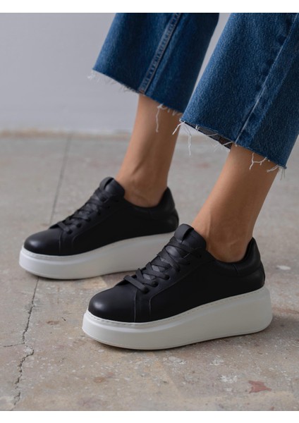 Varen Siyah Hakiki Deri Kadın Spor Ayakkabi fiyatları