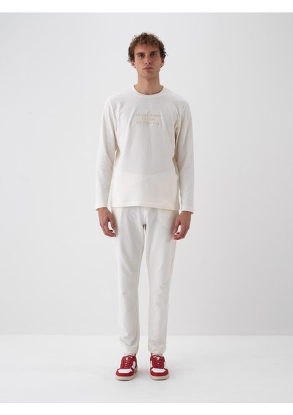 Erkek Ekru Pamuk Dokulu Regular Fit Uzun Kollu Tişört indirimleri