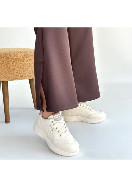 Yejja Bej Cilt Bağcıklı Spor Ayakkabı fırsatları