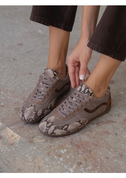 Muley Vizon Hakiki Deri Kadın Spor Ayakkabi