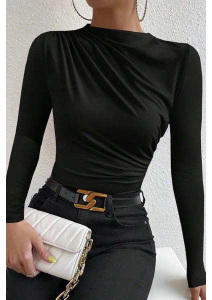 Kadın Siyah Belden ve Boyundan Büzgü Detaylı Uzun Kollu Bluz