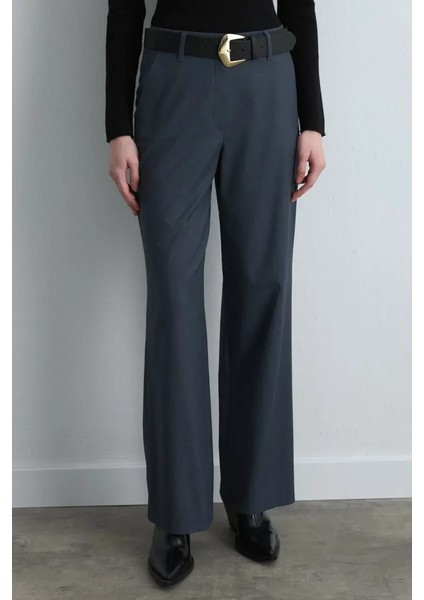 Düz Paça Kumaş Pantolon - Lacivert fırsatları
