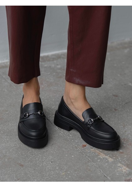 Ruel Siyah Hakiki Deri Kadın Makosen modelleri