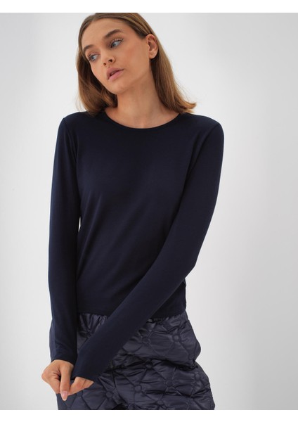 Kadın Lacivert Modal Dokulu Slim Fit Uzun Kollu Tişört indirimleri