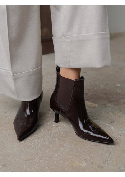 Kloyd Kahve Rugan Hakiki Deri Kadın Bot