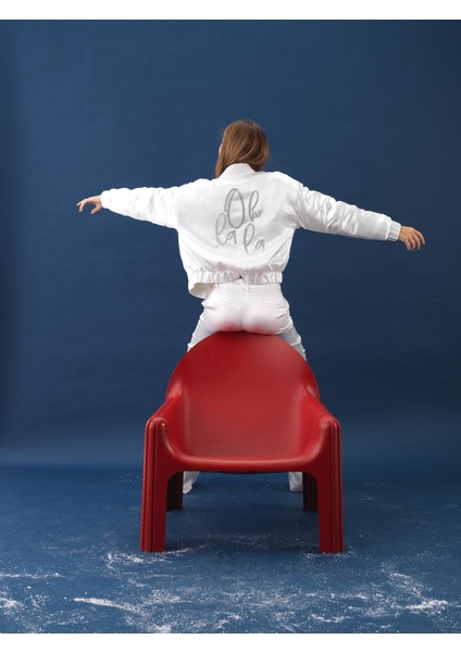 Kadın Beyaz İpeksi Saten Oversize Ceket