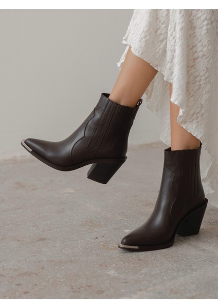 Asron Kahve Hakiki Deri Kadın Bot modelleri