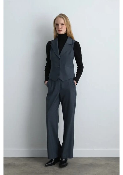 Bele Oturan Kumaş Yelek - Lacivert