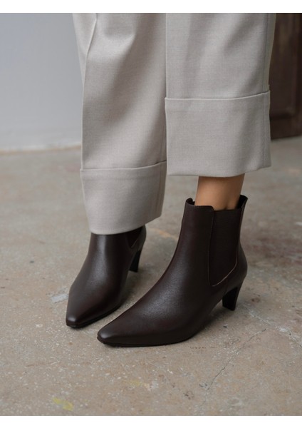 Odin Kahve Hakiki Deri Kadın Bot modelleri