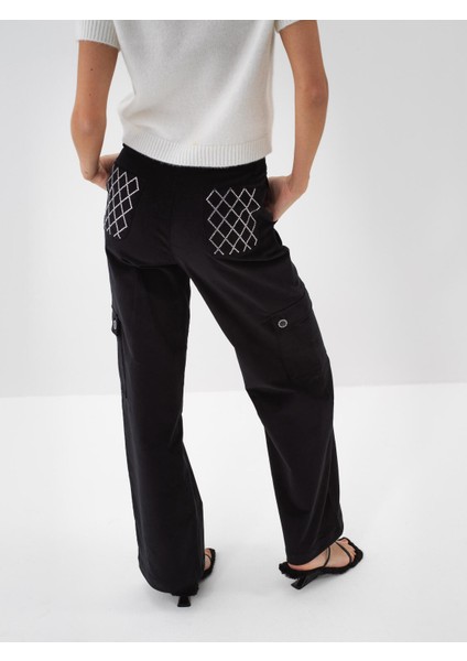 Kadın Siyah Lüks Dokulu Soft Kadife Oversize Pantolon