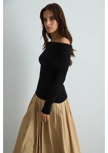 Madonna Yaka Triko Bluz - Siyah fırsatları