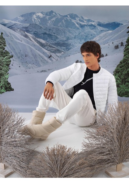 Erkek Beyaz Formunu Koruyan Regular Fit Mont