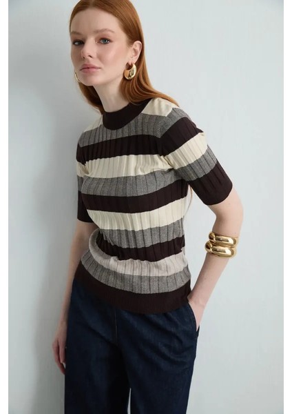 Çizgili Yarım Kollu Triko Bluz - Kahverengi