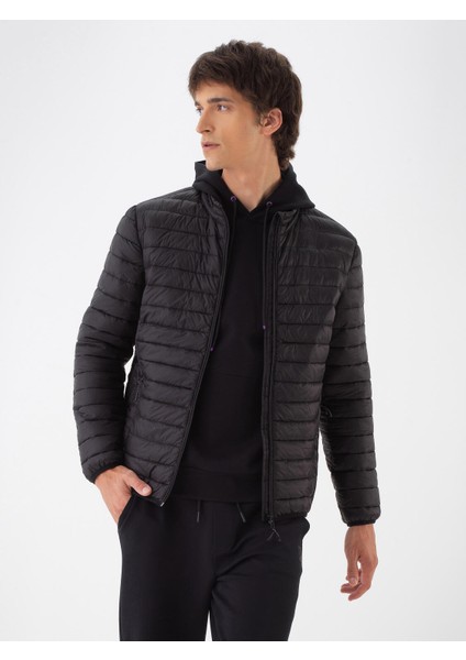 Erkek Siyah Formunu Koruyan Regular Fit Mont