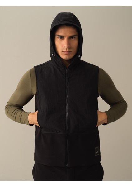 Erkek Siyah Regular Fit Polar Yelek