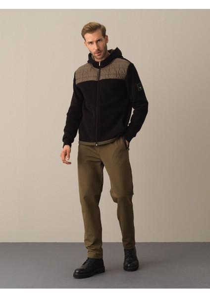 Erkek Siyah Regular Fit Sweatmont