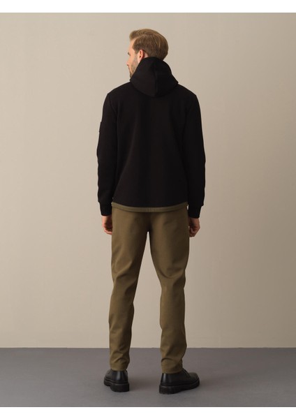 Erkek Siyah Regular Fit Sweatmont
