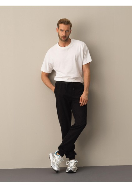 Erkek Siyah Regular Fit Jogger Pantolon