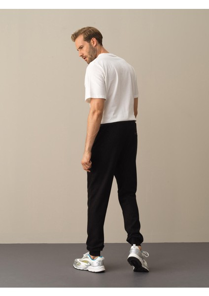 Erkek Siyah Regular Fit Jogger Pantolon
