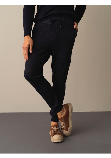 Erkek Lacivert Regular Fit Jogger Pantolon