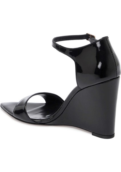 Siyah Rugan Hakiki Deri Kadın Dolgu Topuklu Ayakkabı - K24Y1AY67252-A07