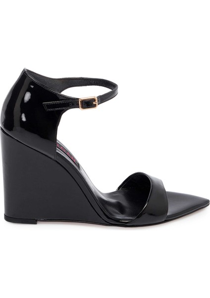 Siyah Rugan Hakiki Deri Kadın Dolgu Topuklu Ayakkabı - K24Y1AY67252-A07