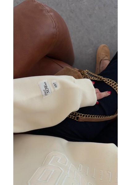 Nakışlı Şardonlu Sarı Sweat indirimleri