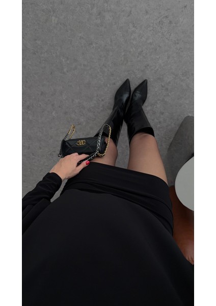 Asimetrik Kesim Siyah Mini Elbise fırsatları