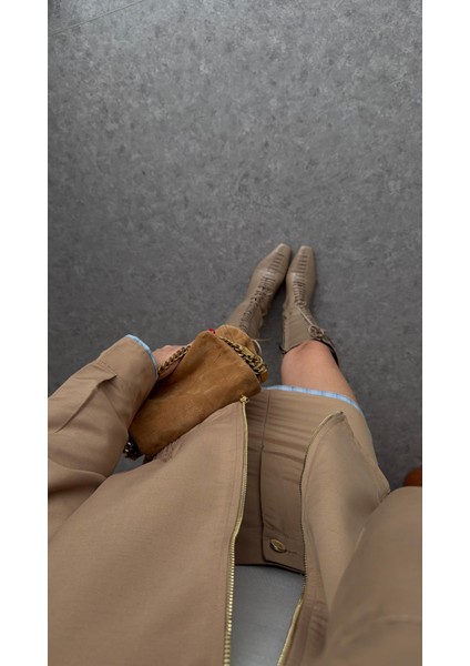 M Kahverengi Takım modelleri