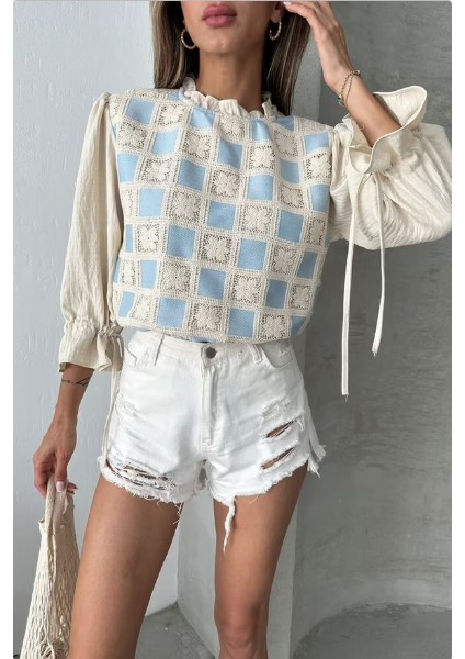 Siyah Dantel Detaylı Bluz