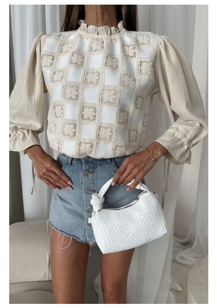 Siyah Dantel Detaylı Bluz