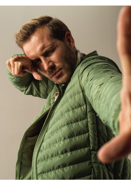 Erkek Yeşil Regular Fit Şişme Mont